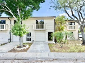 6388 93rd Ter in Pinellas Park, FL - Building Photo