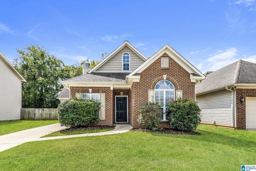 3028 Rosewalk Dr in Moody, AL - Building Photo