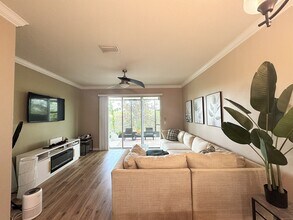 9245 Hillcroft Dr in Riverview, FL - Building Photo - Building Photo