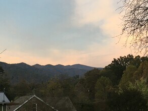110 Swannanoa Ave in Black Mountain, NC - Building Photo - Building Photo