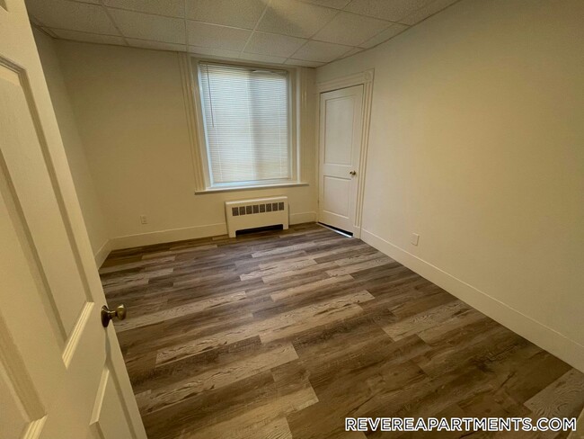 246 Main St in Malden, MA - Building Photo - Building Photo