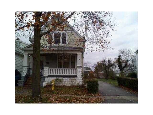 39 Briscoe Ave in Buffalo, NY - Foto de edificio