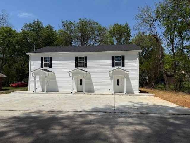 212 8th Ave SW in Winchester, TN - Building Photo