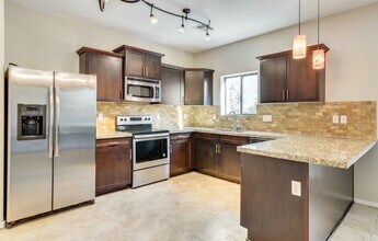 4315 A St in Sacramento, CA - Building Photo - Building Photo