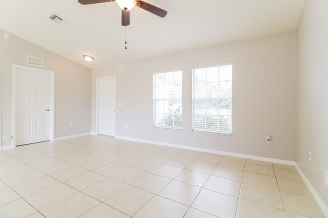 3802 35th St SW in Lehigh Acres, FL - Building Photo - Building Photo