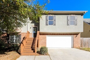 3901 Alderwoods Dr in Jonesboro, GA - Building Photo