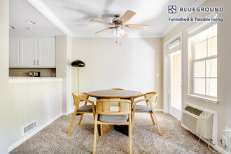 1535 Vista Club Cir in Santa Clara, CA - Building Photo - Building Photo