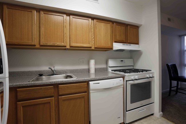 The Landing at Carneys Point in Penns Grove, NJ - Foto de edificio - Interior Photo