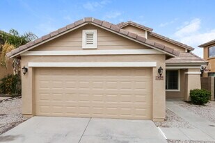 2478 W Desert Spring Way in San Tan Valley, AZ - Building Photo
