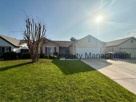 12607 Spoleto Ave in Bakersfield, CA - Building Photo