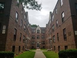 17 Willard St in Hartford, CT - Building Photo