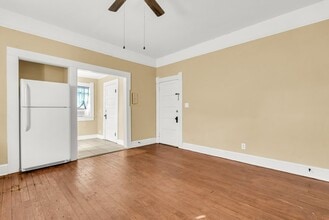 622 4th St S, Unit E in Columbus, MS - Foto de edificio - Building Photo