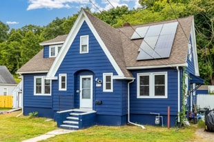 29 1/2 Mountain St in Vernon, CT - Building Photo