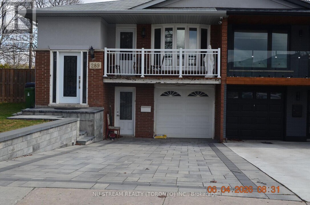 289 Apache Trail in Toronto, ON - Building Photo