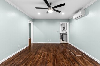 2104 E Florida St, Unit 06 in Long Beach, CA - Building Photo - Building Photo