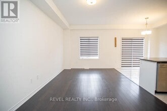 7 Poole St in Brantford, ON - Building Photo - Building Photo