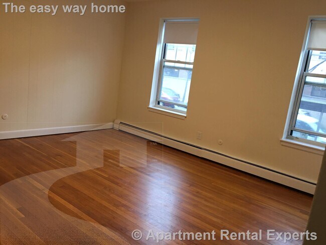 164 N Beacon St in Brighton, MA - Building Photo - Building Photo