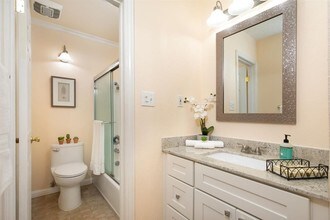 1919 Ygnacio Valley Rd-Unit -31 in Walnut Creek, CA - Building Photo - Building Photo