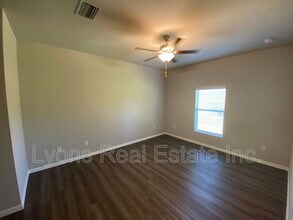 5625 Abelman Rd in North Port, FL - Building Photo - Building Photo