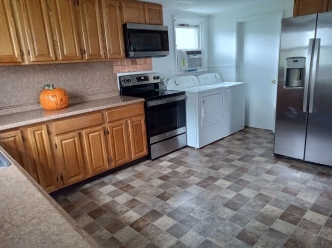 property at 623 E Northampton St