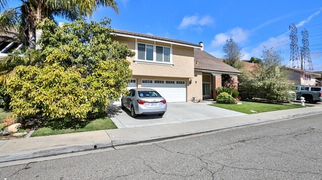 8563 Amazon River Cir in Fountain Valley, CA - Building Photo - Building Photo