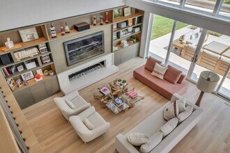 108 Mill Creek Close in Water Mill, NY - Building Photo - Building Photo