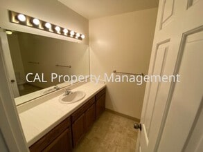 1060 Padre Dr in Salinas, CA - Building Photo - Building Photo