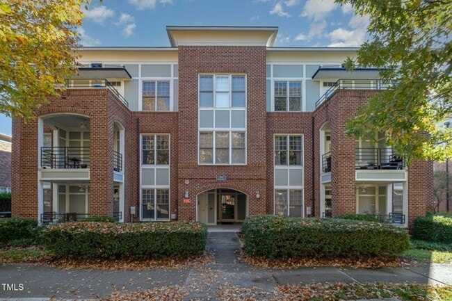 property at 201 Finsbury St