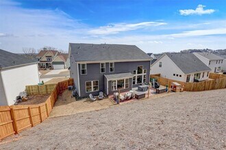 170 Greenbrier Way in Canton, GA - Building Photo - Building Photo