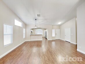 710 Wolf Lake Ave in North Las Vegas, NV - Building Photo - Building Photo