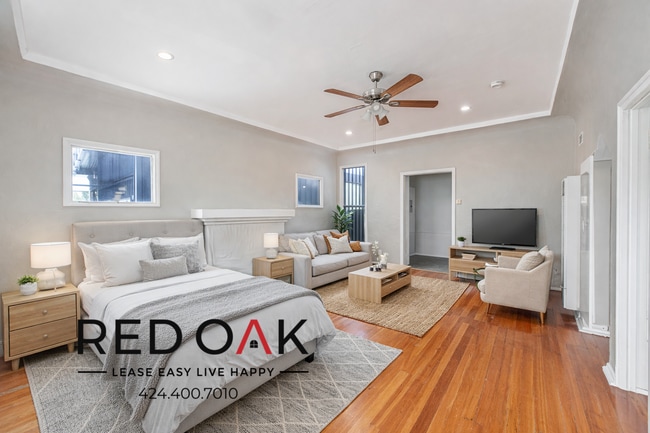 property at 366 Hayworth Ave