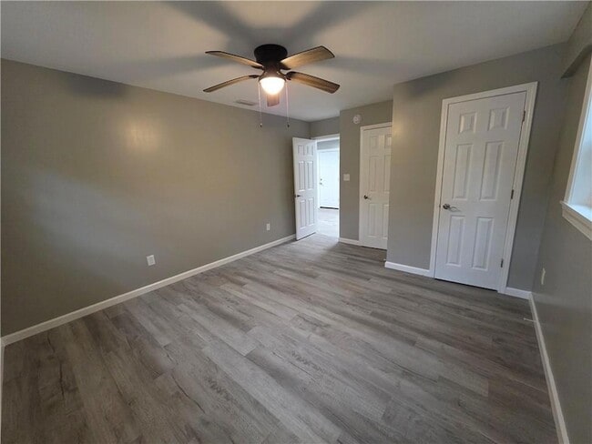 3066 Baycrescent Dr in Mobile, AL - Foto de edificio - Building Photo