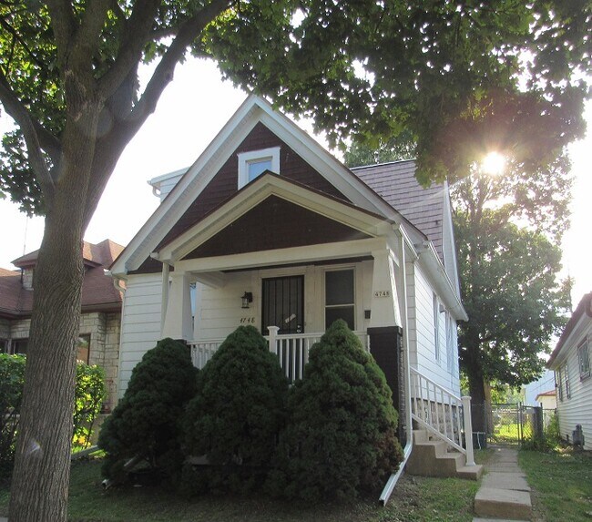 property at 4748 N 40th St