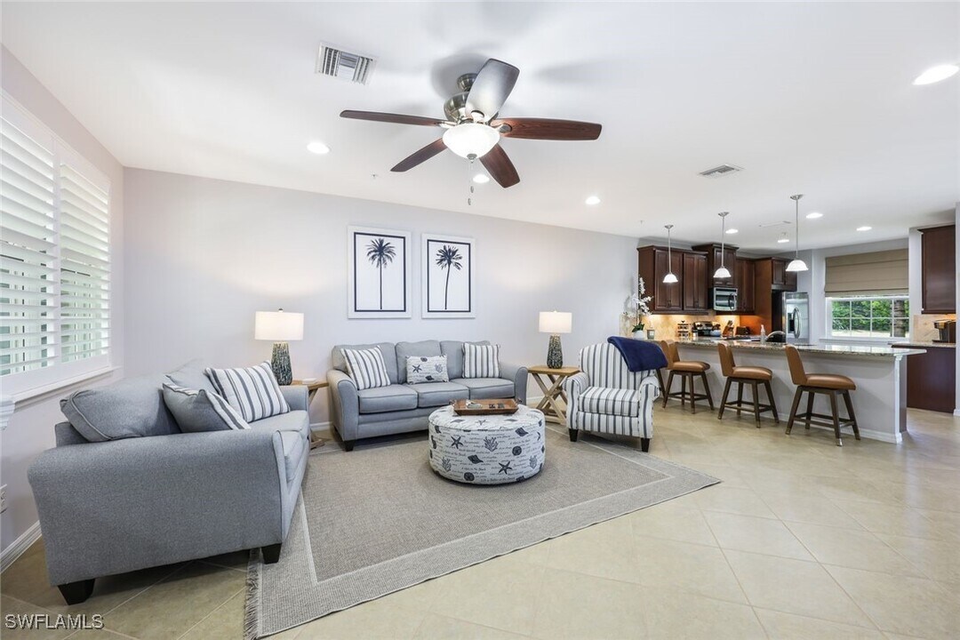 23550 Alamanda Dr in Bonita Springs, FL - Building Photo