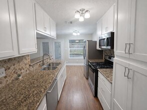 1318 Epsilon St in Pasadena, TX - Building Photo - Building Photo