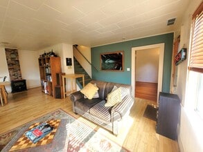 2515 Nevada St in Bellingham, WA - Building Photo - Building Photo