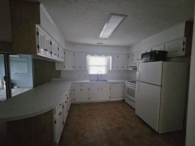 2509 Holly Dr in North Myrtle Beach, SC - Building Photo - Building Photo