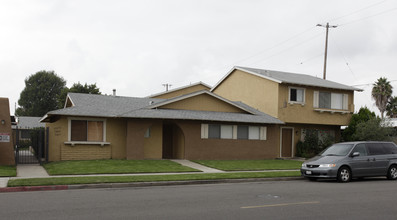 Franciscan Garden in Garden Grove, CA - Building Photo - Building Photo