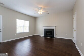 3704 Lower Creek Dr in Douglasville, GA - Building Photo - Building Photo