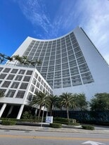 601 NE 36th St, Unit 1311 in Miami, FL - Building Photo