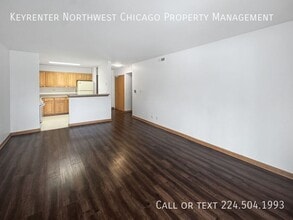 3000 Bayside Dr in Palatine, IL - Building Photo - Building Photo