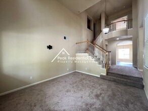 1983 Delafield Way in Sacramento, CA - Building Photo - Building Photo