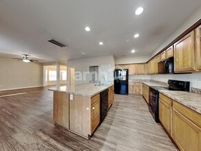 2476 Ingleside Dr, Unit Private in High Point, NC - Building Photo - Building Photo