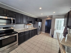 1212 Walnut St in Allentown, PA - Building Photo - Building Photo
