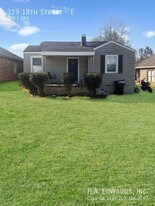 319 18th St in Tuscaloosa, AL - Building Photo