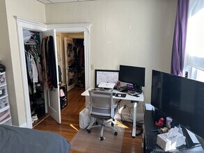153 Kelton St, Unit 3 in Boston, MA - Building Photo - Building Photo