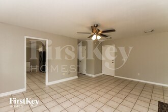 7935 Shangrila Ln in Houston, TX - Building Photo - Building Photo