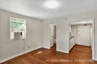 1528 N Liberty St-Unit -1 in Jacksonville, FL - Building Photo - Building Photo