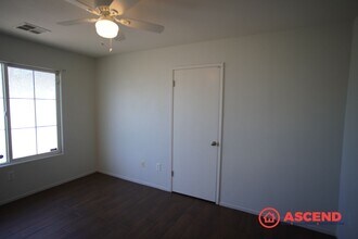 7318 Cupio St in Bakersfield, CA - Building Photo - Building Photo