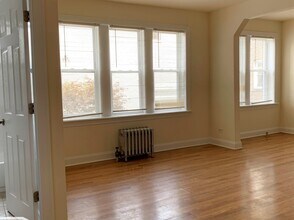 2600 N Kimball Ave in Chicago, IL - Building Photo - Building Photo